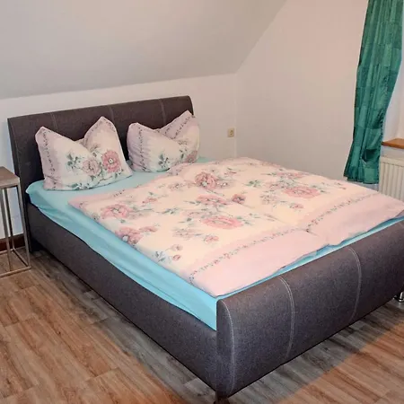 Ferienwohnung Mit Kamin Und Terras Apartment